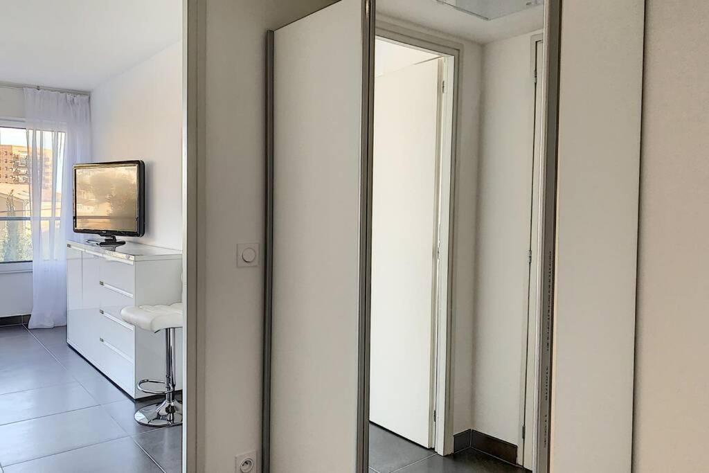 Great Studio With A Sea View And Parking In 400 Meters From Monaco Beausoleil Extérieur photo